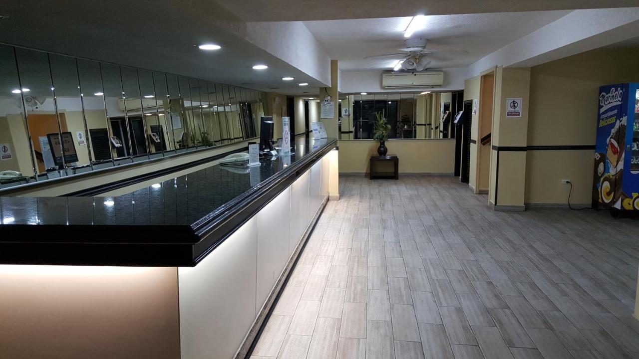 Hotel Roma Matamoros  Zewnętrze zdjęcie